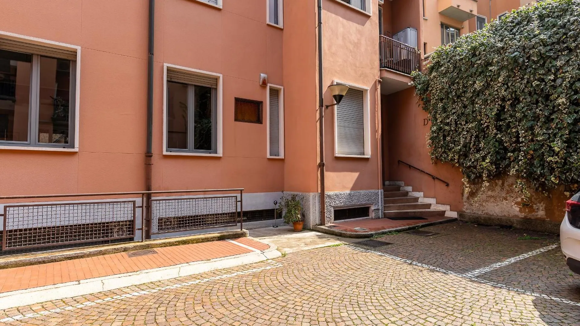 Brera Hideaway Apartment Nel Cuore Della Vita Milanese 0*, Milan Italy
